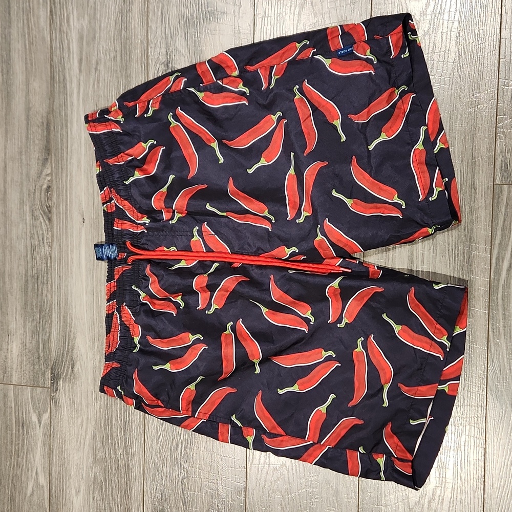 EUC Hot Coals Men's sz XL Hot Peppers Swimtrunks w/string tie 2 front pockets